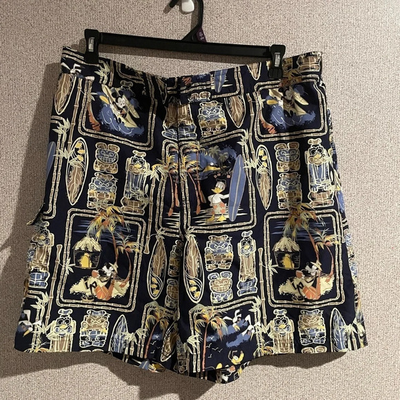 Men’s Disney swim trunks - Picture 7 of 8